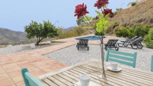 Villa Las Reinas Arenas by Ruralidays