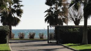 Appartements Cannes Terrace Beach Front & Sea view : photos des chambres