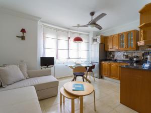 Quiet behind the beach By CanariasGetaway