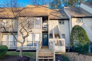 Sea Colony --- 2203 Round Robin - Milton