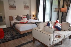 The deck patong 5 Star Apartment 巴东The Deck无边际海景泳池酒店