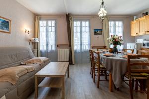 Appartements La Tourette : photos des chambres