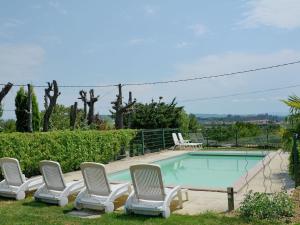 Villas Beautiful Villa in Carcassonne with Shared Pool Jacuzzi : photos des chambres