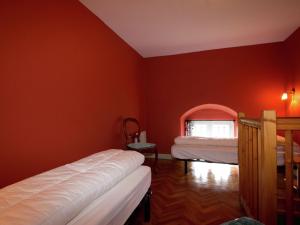 Maisons de vacances Majestic Castle in Serri res en Chautagn with Lift : photos des chambres