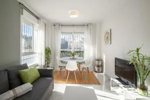 EnjoyGranada TREVENQUE Center - Granada