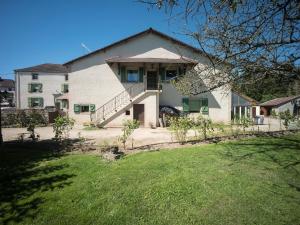 Apartment at the edge of a forest in Les Vosges