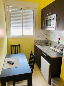 Las Flores studio 1
