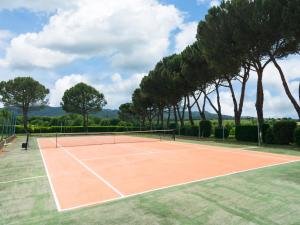 Farmhouse in Bucine with pool