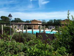 Maisons de vacances Ambiance-Provence : photos des chambres