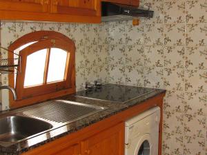 Apartamento ES VENTS a 2 minutos de la playa de Arenal de Son Saura caminando