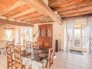 Maisons de vacances Holiday home in paradise with private pool : photos des chambres