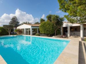 Villas Luxurious villa in Narbonne with private pool : photos des chambres