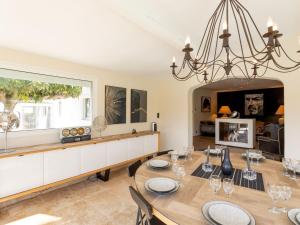 Villas Luxurious villa in Narbonne with private pool : photos des chambres