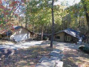 Secluded Home with Mini Waterfall and a Creek in Hot Springs