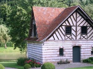 Maisons de vacances Charming half-timbered house on quiet waterside between Abbeville and Amiens : photos des chambres