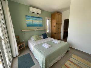 Stunning Sea-view Villa with Pool in Kamaria