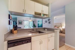 Sea Colony - 17004 Bayberry