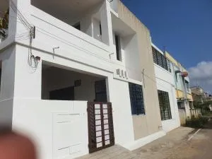 Hallima Home Stay Purpose Guest Bungalow House 1 - Devakottai