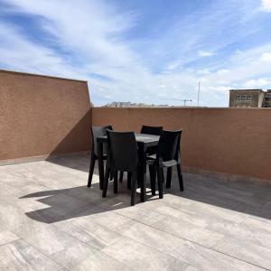 F6 Modern and bright Apartment in Malta