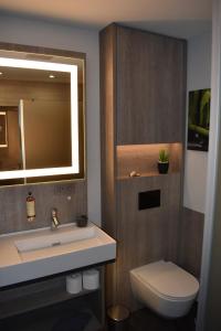 Deluxe Double Room (2 Adults + 1 Child) room in Hotel Neue Stuben