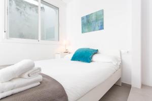 Duplex Penthouse with Terrace by TheGoodTourist