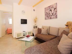 Exquisite Apartment in ilo with Balcony