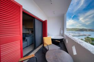 Reddoors Suites Sea View