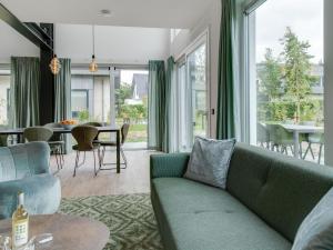 Home for Family & Pets