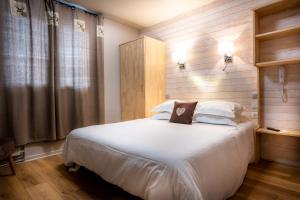 Hotels Hotel La Rencluse : photos des chambres