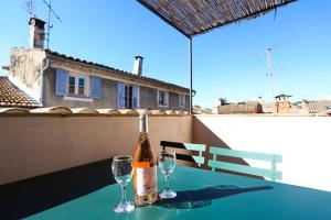 Maisons de vacances Valbonne Village House With AC & Sunny Roof Terrace : photos des chambres