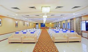 Treebo De Grandeur Anand Nagar