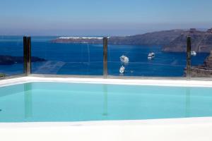 Suites of the Gods Cave Spa Hotel Santorini Greece