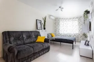 0131 Apartment near Zhulyany airport New complex - Hatne