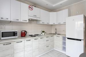 0131 квартира ЖК Щасливий, укриття в комплексі