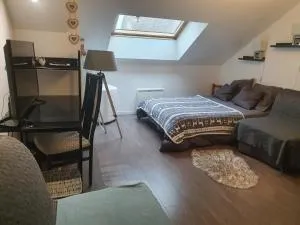 Charles - 唐莱沃斯热