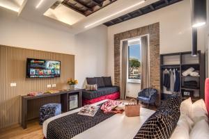 Superior Triple Room with View room in Little Queen Suite