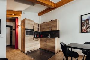 Appartements Cosy studio with balcony and uninterrupted mountain views : photos des chambres