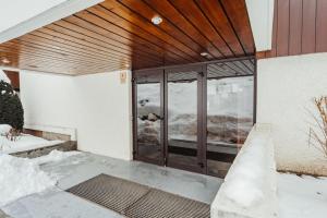 Appartements Typical mountain apartment with balcony the view of the ski : photos des chambres