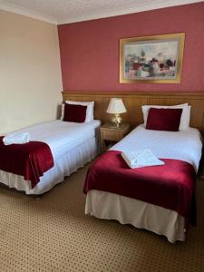 Deluxe Twin Room room in Caledonian Hotel