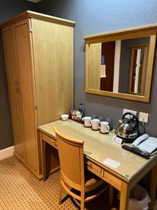 Family Room (4 Adults) room in Caledonian Hotel