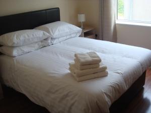 Two-Bedroom Apartment room in Sun Apartments