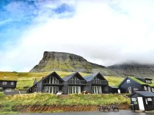 Gásadalur Apartments @ World famous waterfall - Mykines