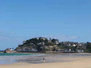 Appartements La Digue Vue mer 3 etoiles : photos des chambres