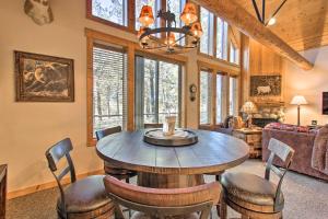 Klamath Falls Cabin Retreat with Deck and Grill!