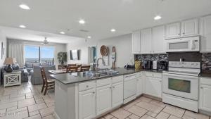 Sterling Breeze 1007