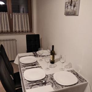 Apartma Nona Roža 