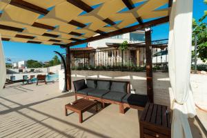 Modern Rustic Villa Kate