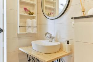 Modern Rustic Villa Kate