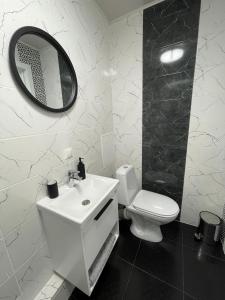 Cenkones Street Apartment