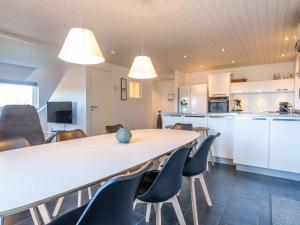Cozy Coastal Retreat in Fano-By Traum